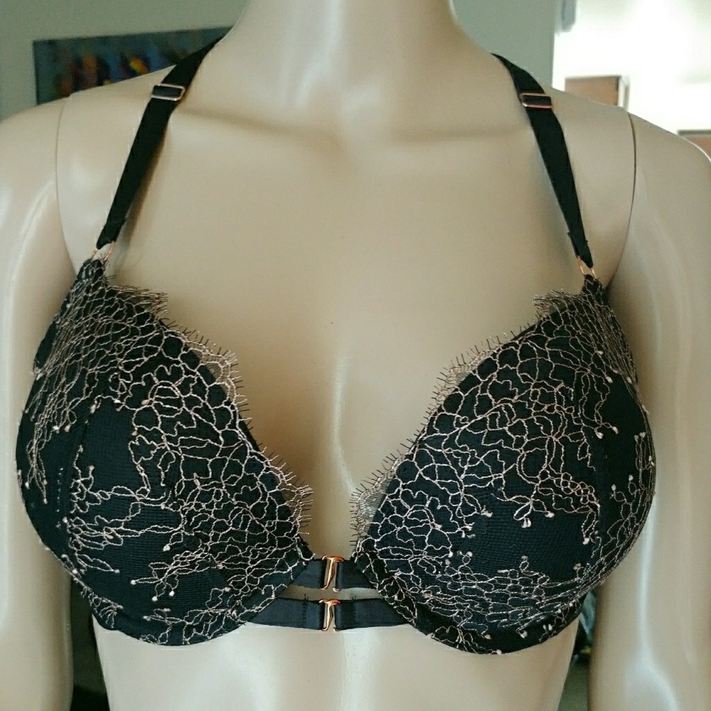 Victoria's Secret very sexy push-up pigeonnant